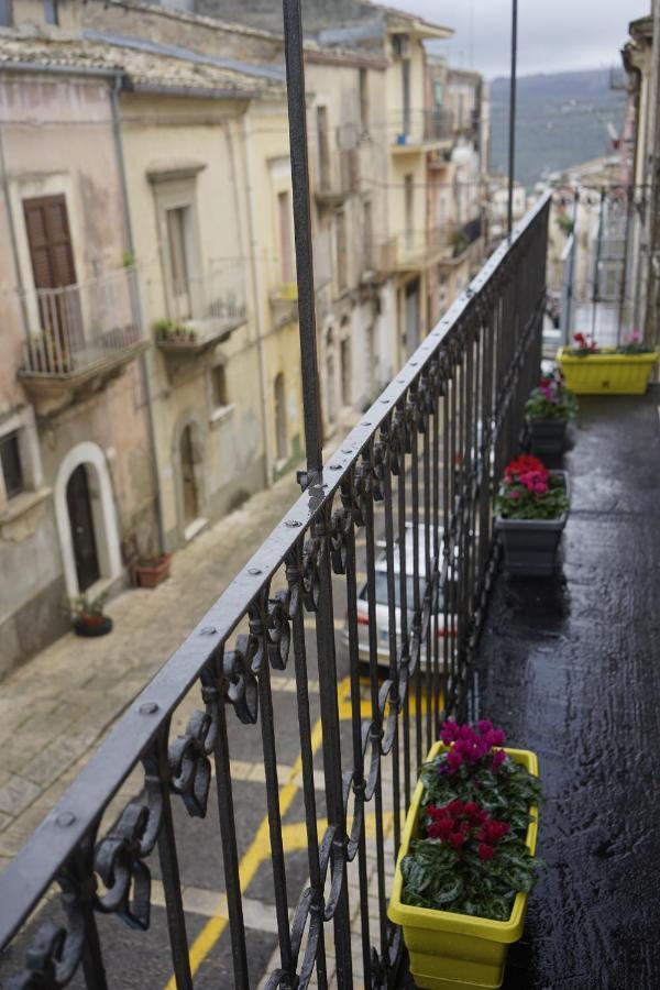 Da Cleo-Nel Cuore Del Barocco Siciliano Ragusa Exterior photo